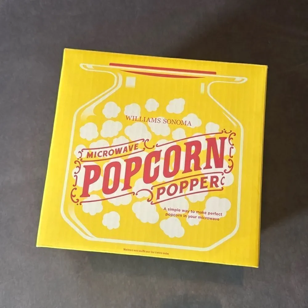 Williams Sonoma Popcorn Popper makes 2.5 qts Brand New